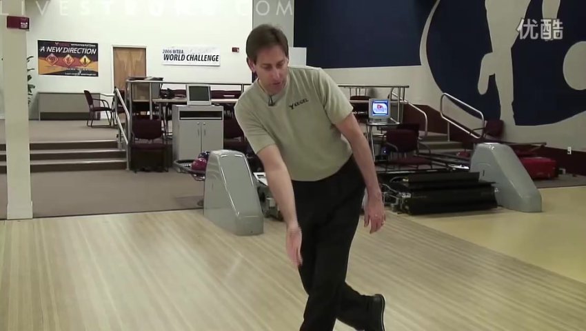 保龄球入门到精通：高清视频教程全集